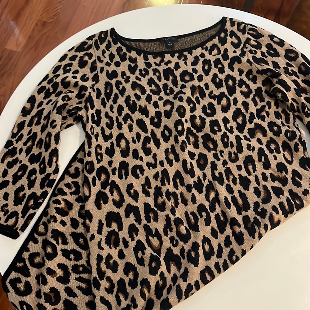 Women’s Ann Taylor leopard print sweater dress